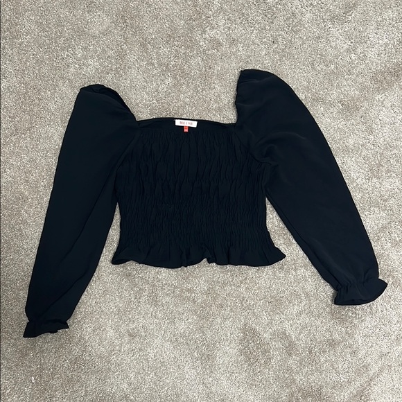 Elegant Black Women's Top - Picture 1 of 7